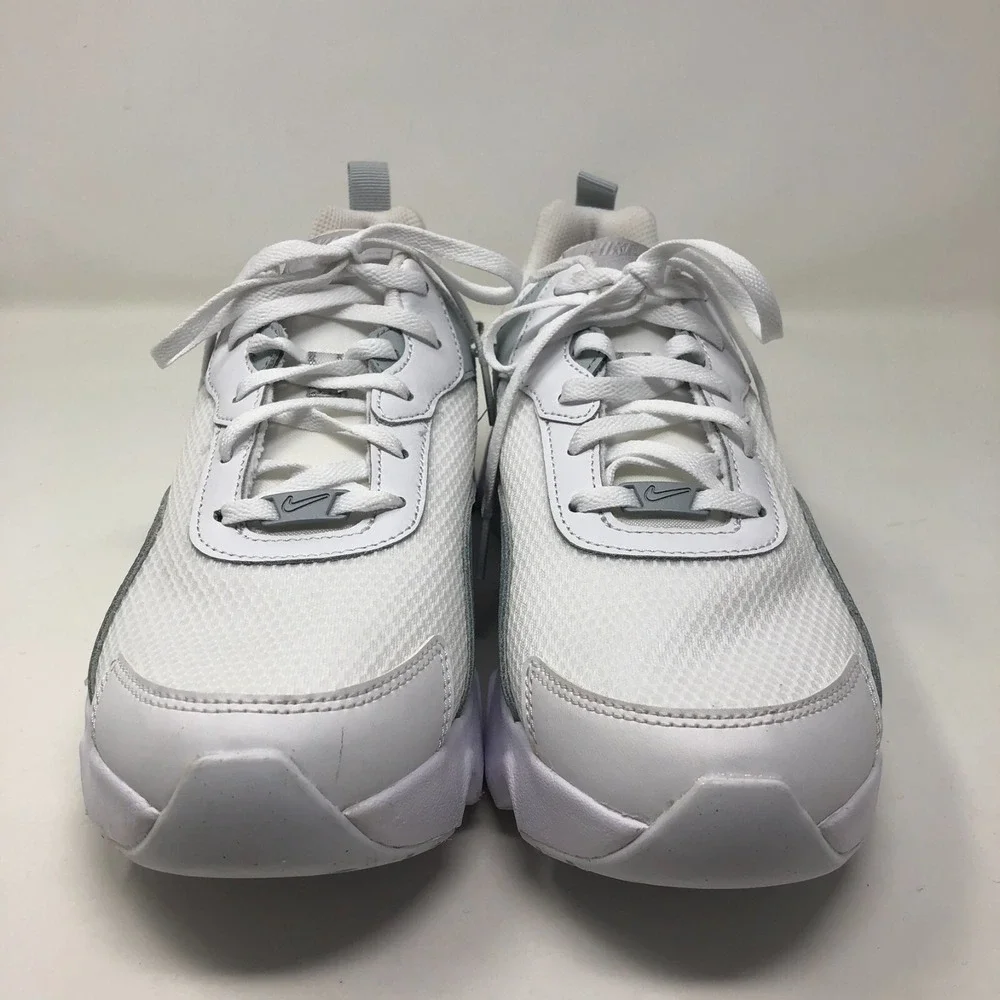 Nike Ryz 365 2 Sneaker White Metallic Platinum‎ Womens 9.5 Activewear Running